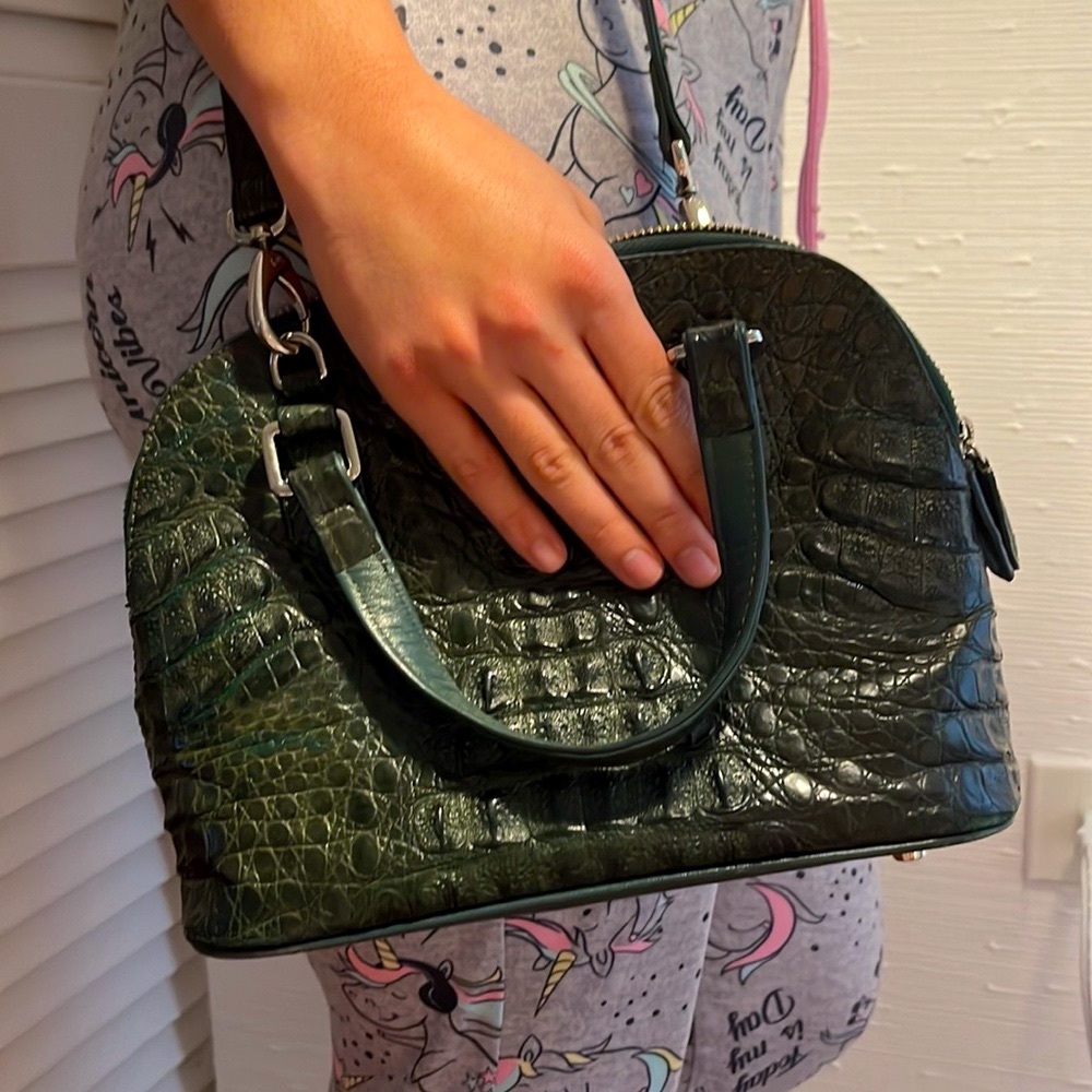 Real Crocodile Leather Dark Green Crossbody Purse - Picture 8 of 8